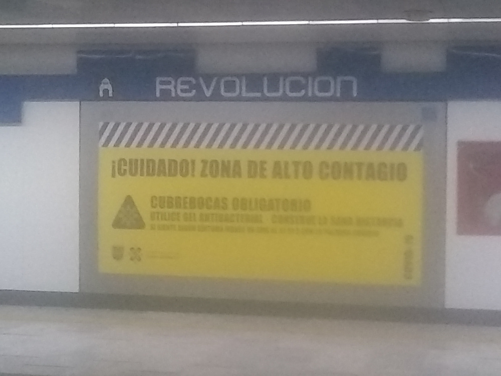 Advertencia en el metro de la Ciudad de México: Zona de Alto Contagio